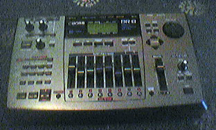 Boss BR-8 - crappy quality camera phone picture...